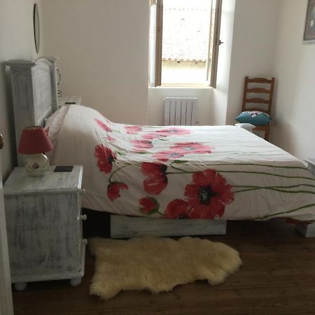 No Name Bed and Breakfast Chabanais Εξωτερικό φωτογραφία