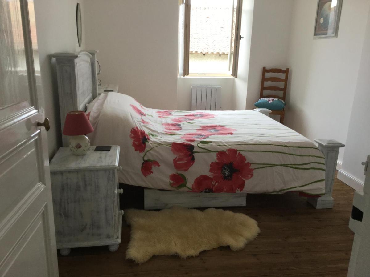 No Name Bed and Breakfast Chabanais Εξωτερικό φωτογραφία