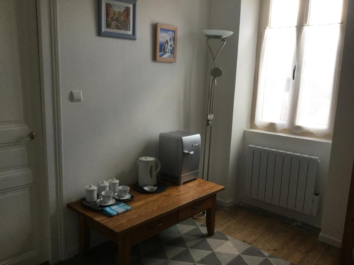 No Name Bed and Breakfast Chabanais Εξωτερικό φωτογραφία